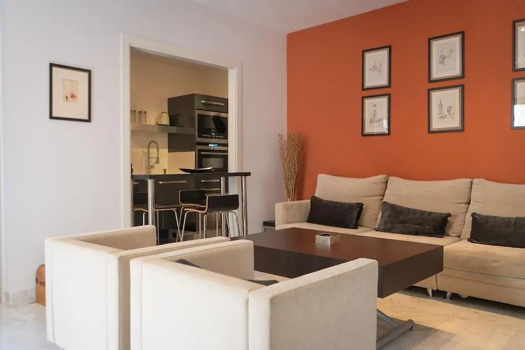 Apartamento Nuevo Junto A La Catedral De Sevilla 0*, Seville
